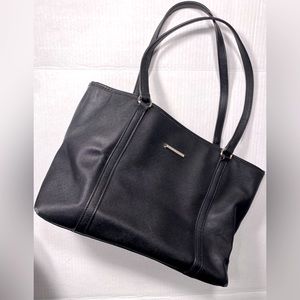 Black tote bag